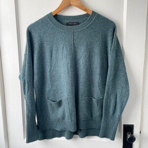 🌵TAHARI 100% Pure Cashmere Green Knit Sweater Size Small